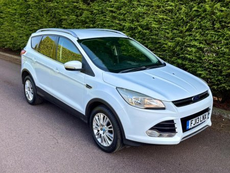 FORD KUGA 2.0 TDCi Titanium 2WD Euro 5 5dr